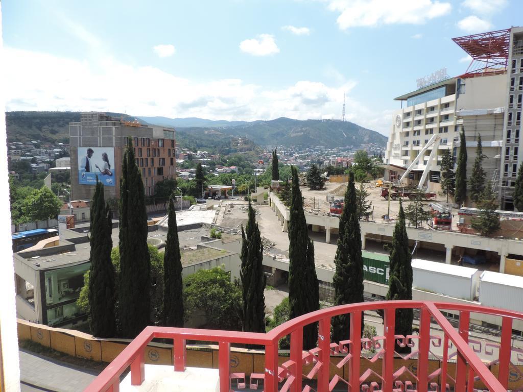 Begi Hotel Tbilisi Zewnętrze zdjęcie