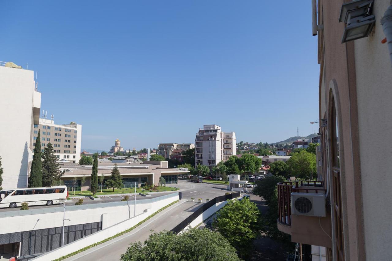 Begi Hotel Tbilisi Zewnętrze zdjęcie