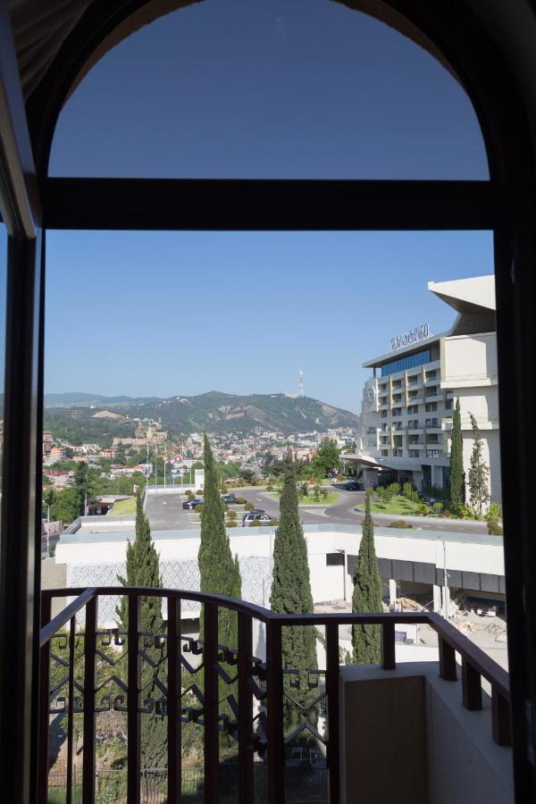 Begi Hotel Tbilisi Zewnętrze zdjęcie